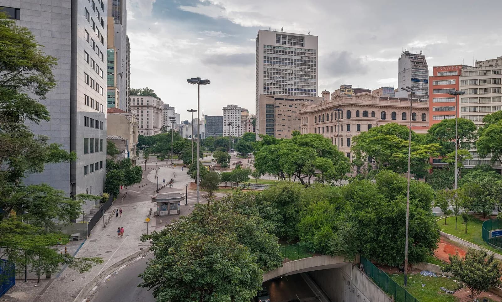 Vista do Centro de São Paulo a partir do Vale do Anhangabaú
